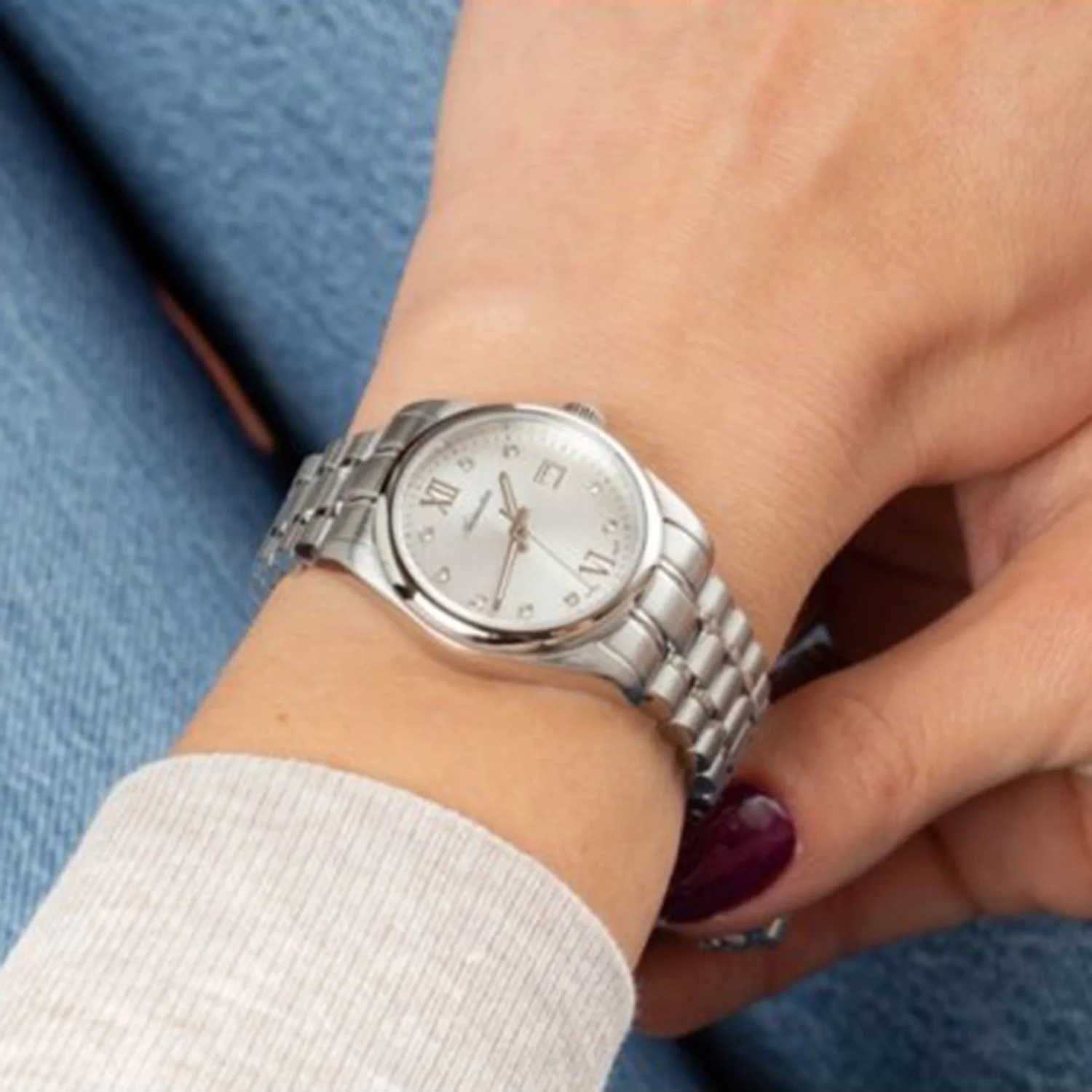 Essence Women Quartz Silver Dial Analog Stainless Steel Watch A3198.5183Q - Image 4