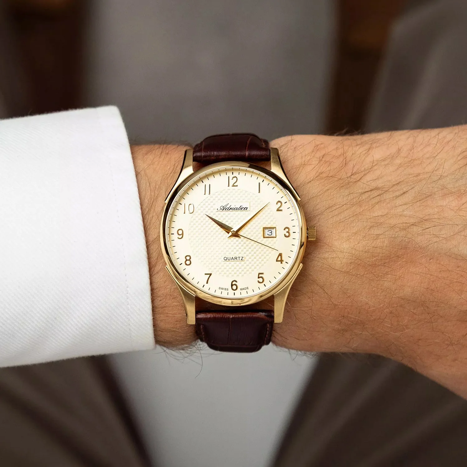 Pairs Men Quartz Champagne Dial Analog Leather Watch A1246.1221Q - Image 2