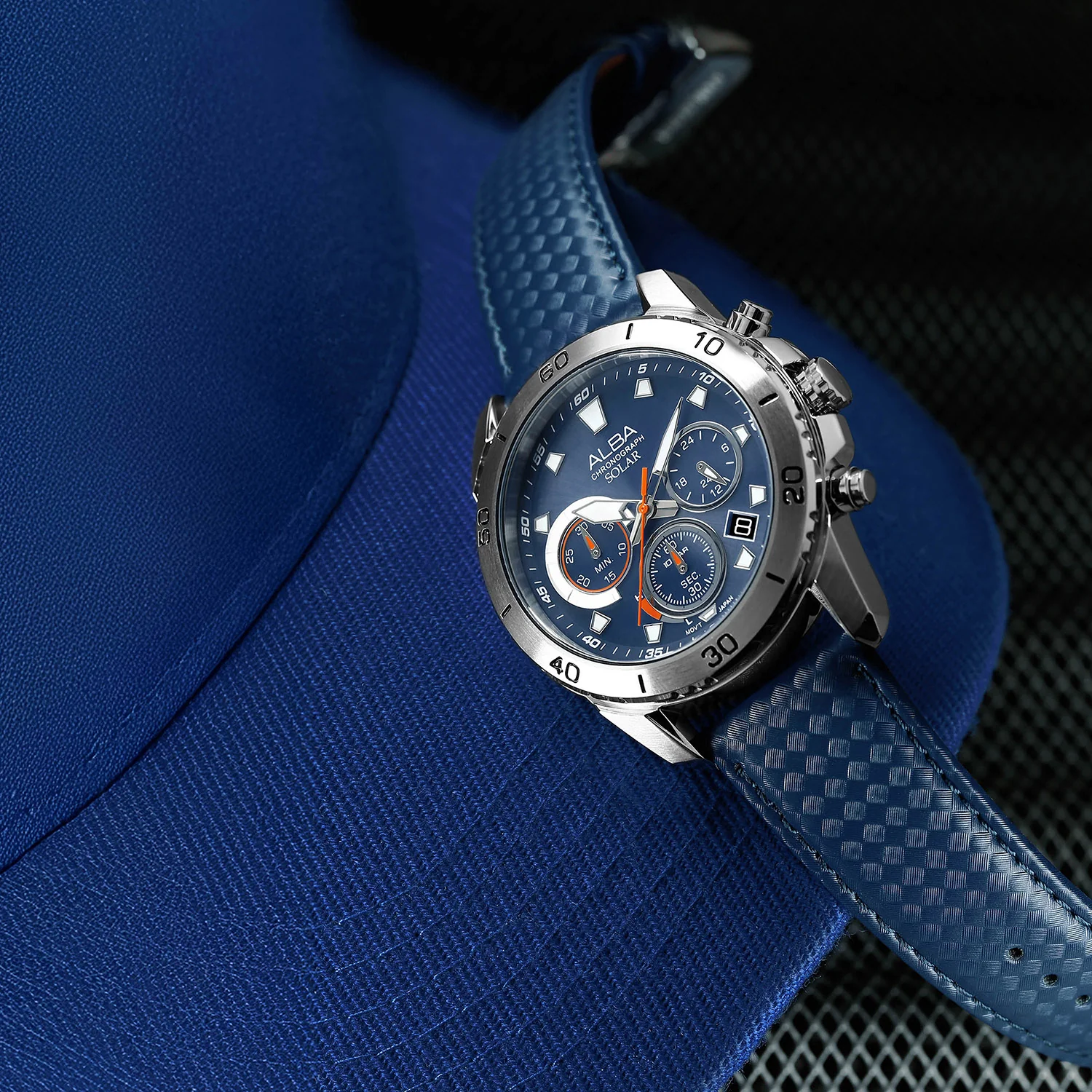 Men Quartz Blue Dial Chronograph Leather Watch AZ5017X1 - Image 2