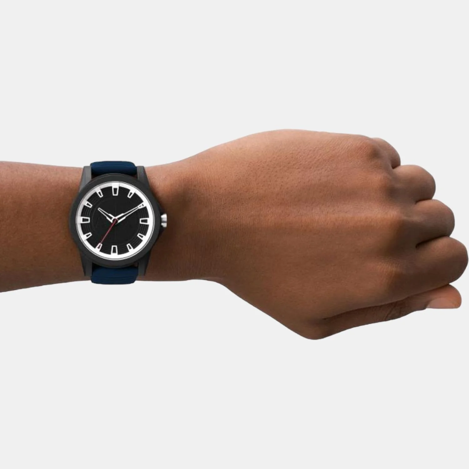 Men Quartz Black Dial Analog Silicone Watch AX2521 - Image 4