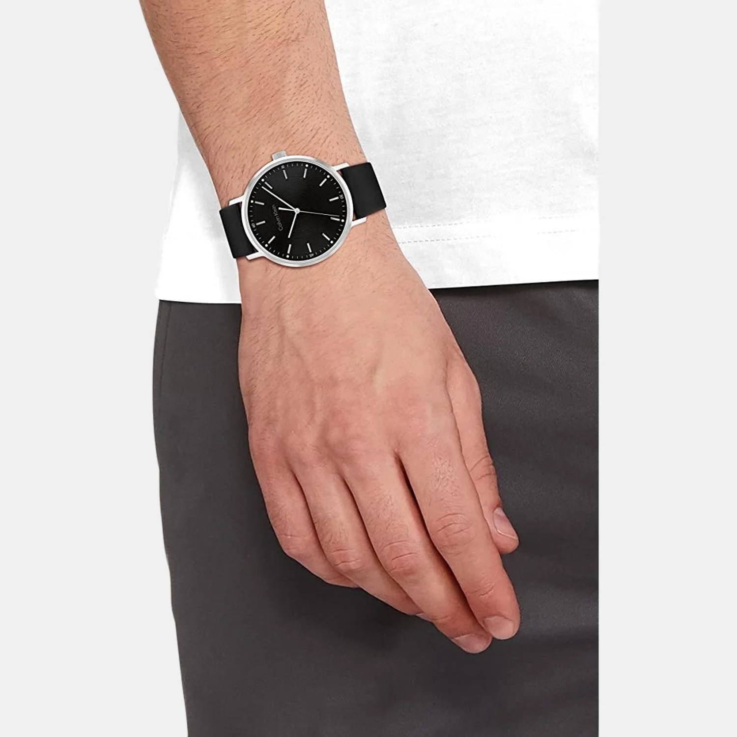 Modern Men Quartz Black Dial Analog Leather Watch 25200050 - Image 5