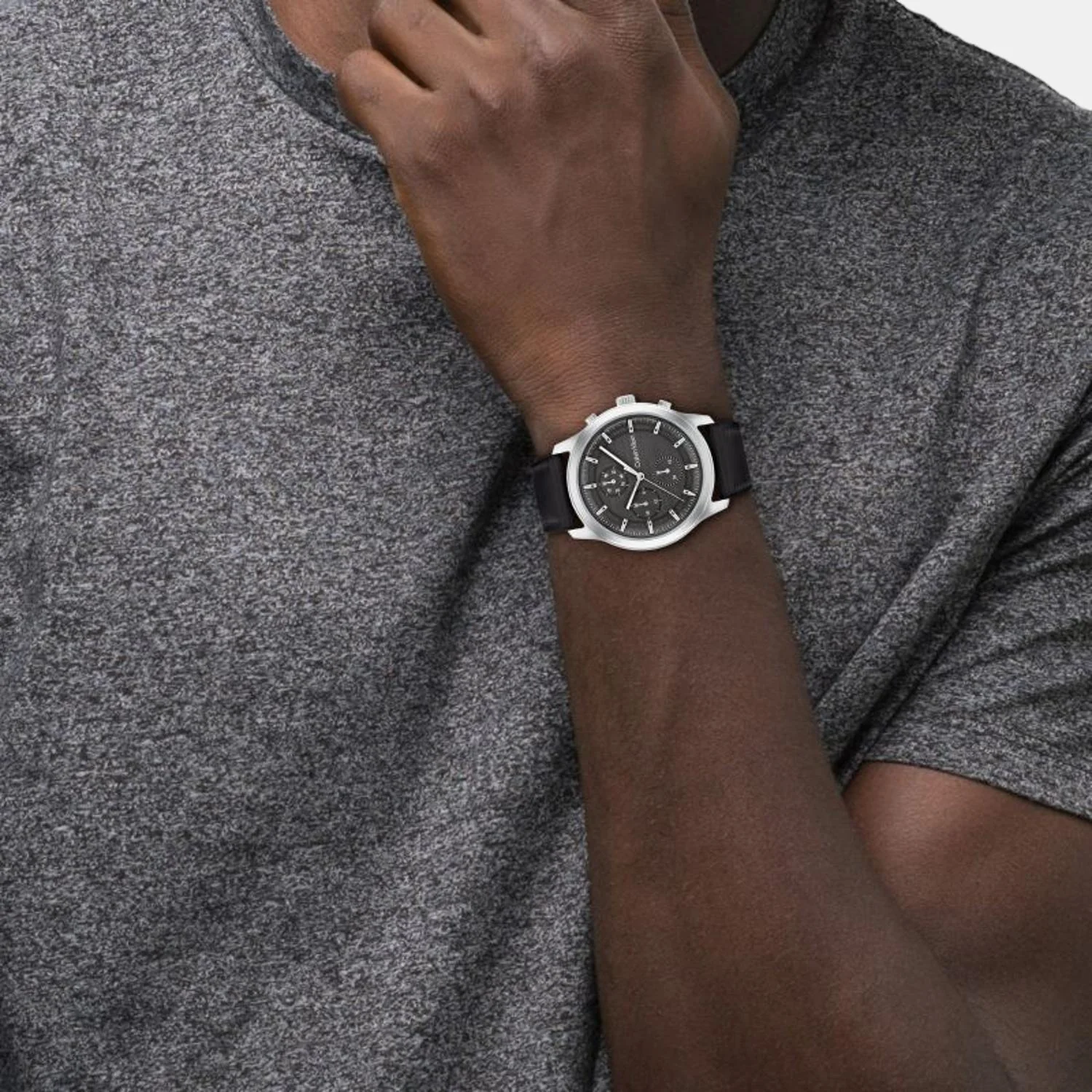 Sport Men Quartz Grey Dial Chronograph Leather Watch 25200211 - Image 4