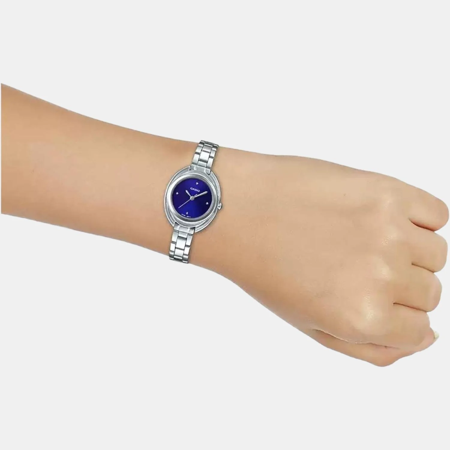 Enticer Women Quartz Blue Dial Analog Stainless Steel Watch A1760 - Image 5