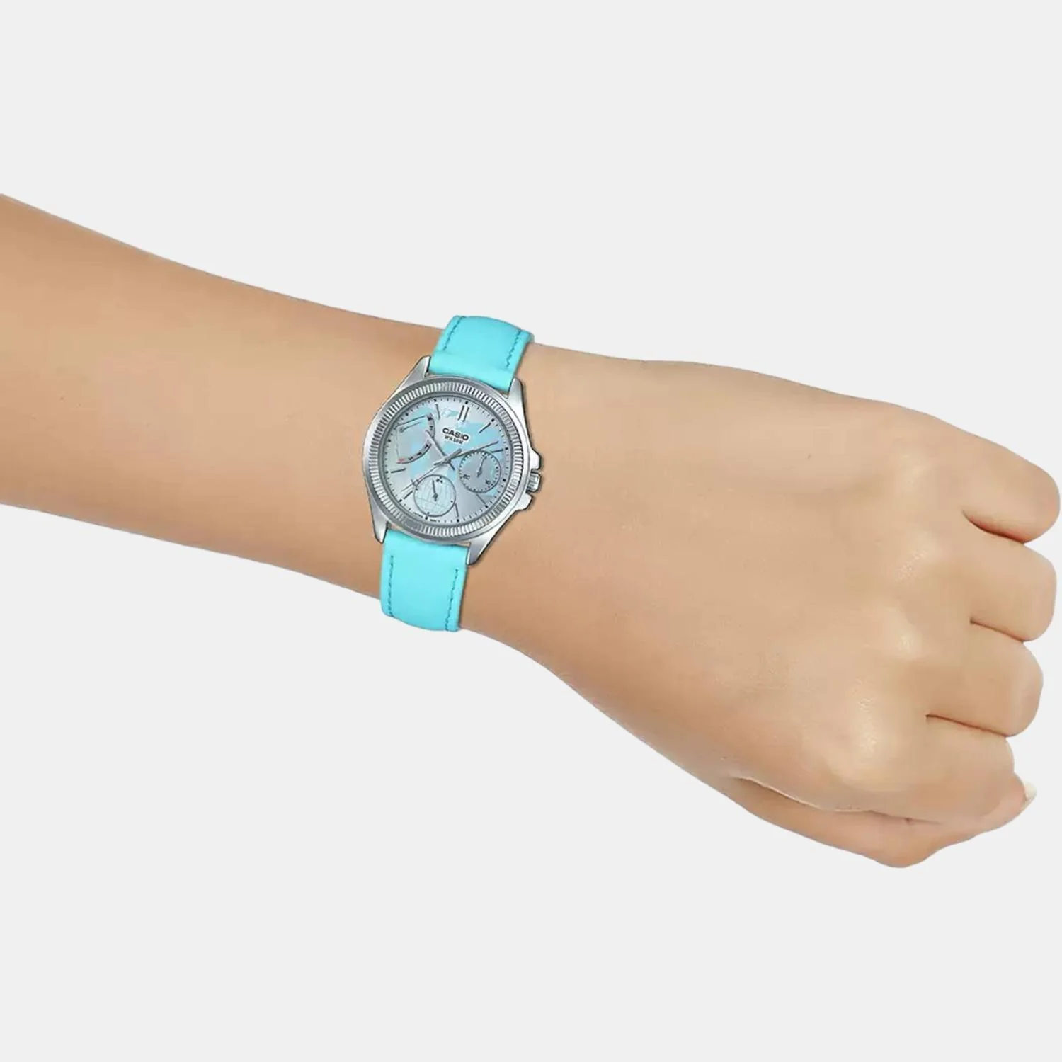 Enticer Women Quartz Blue Dial Chronograph Leather Watch A1579 - Image 7