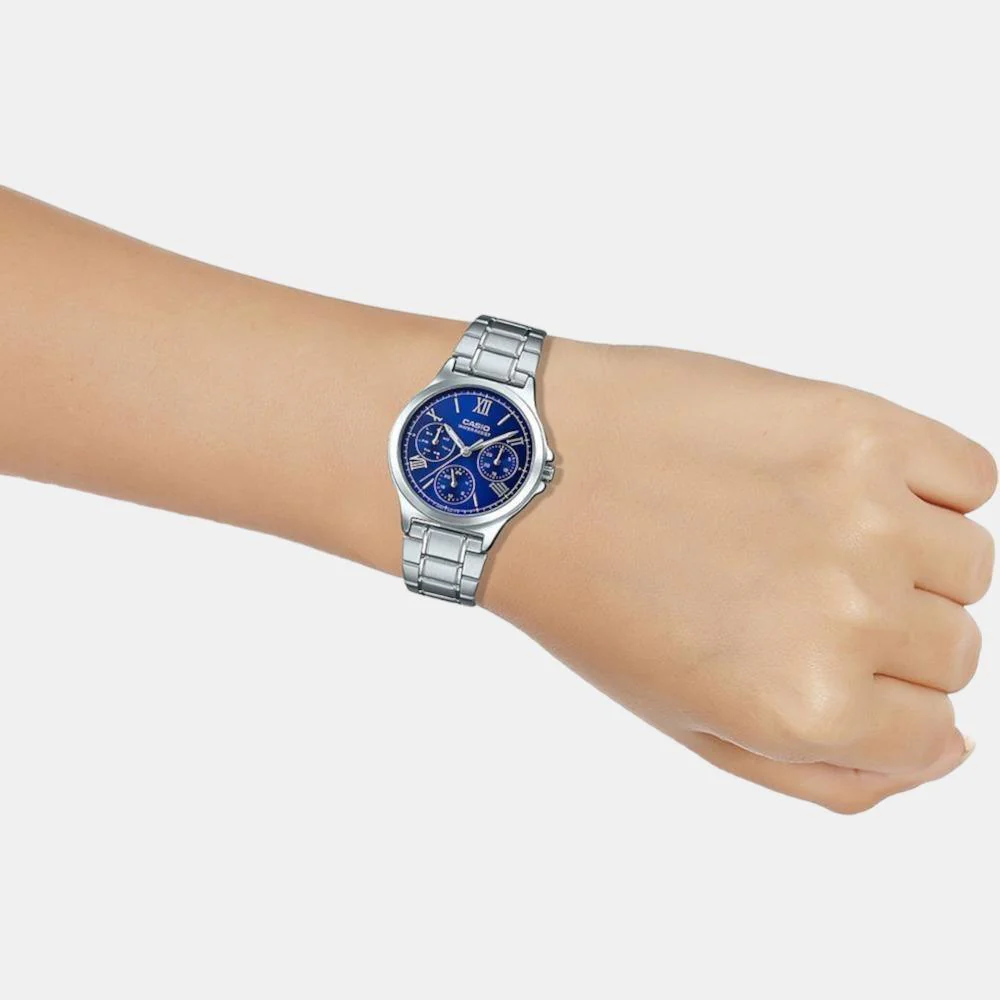 Enticer Women Quartz Blue Dial Chronograph Stainless Steel Watch A1899 - Image 5
