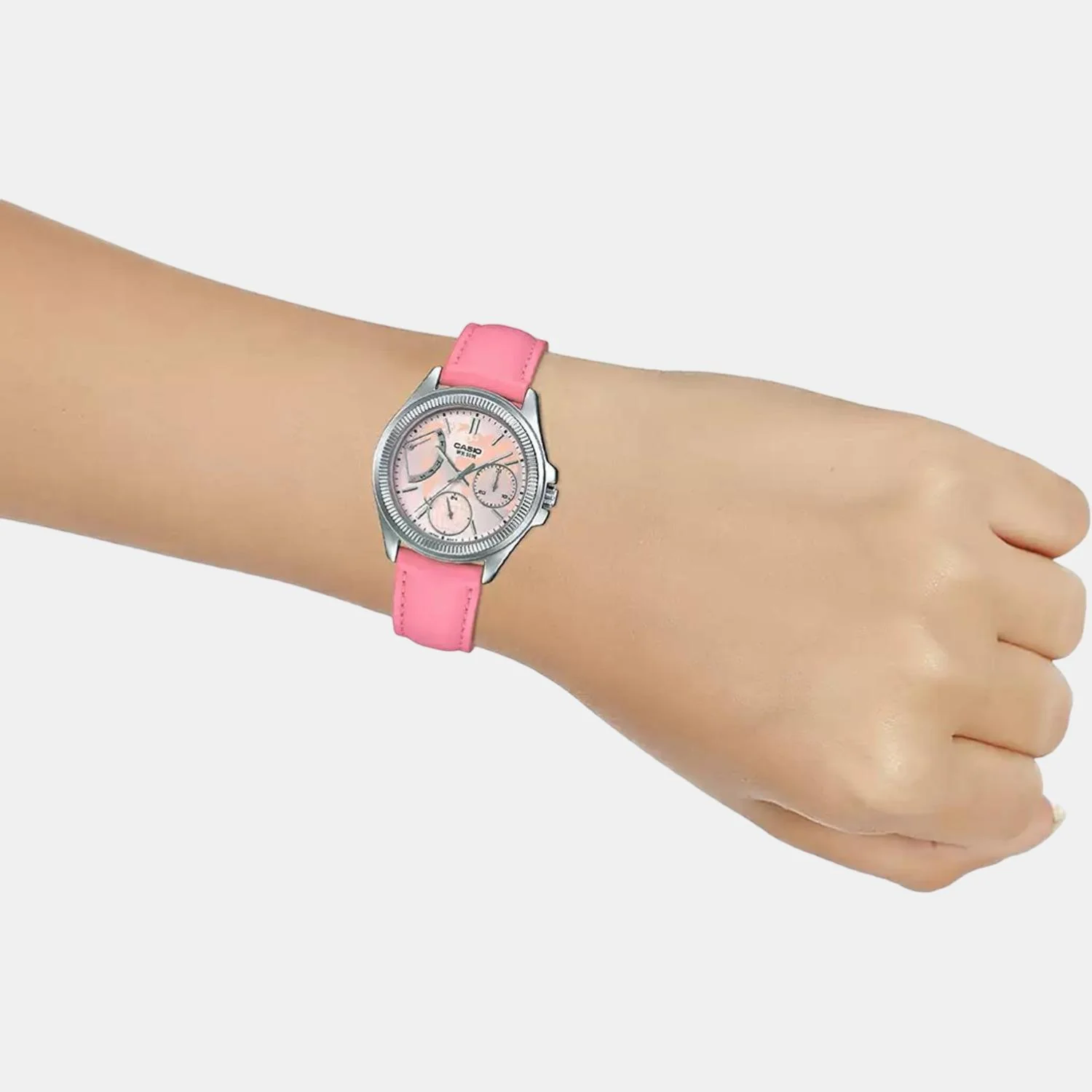 Enticer Women Quartz Pink Dial Chronograph Leather Watch A1580 - Image 7