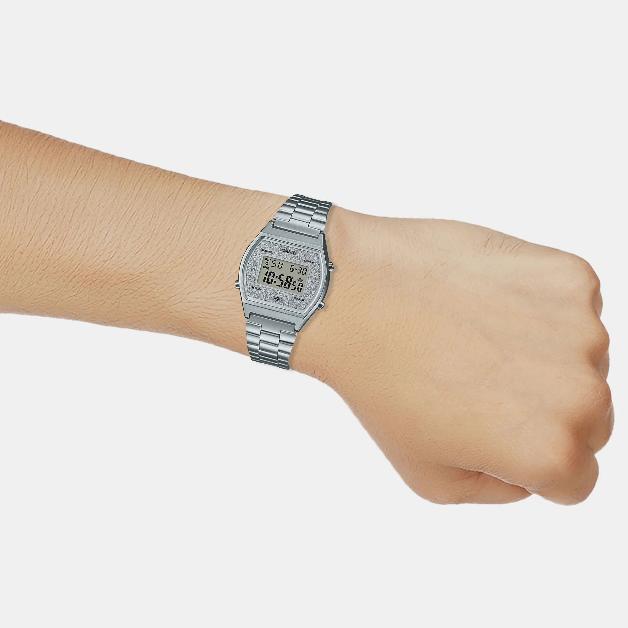 Vintage Unisex Quartz Silver Dial Digital Stainless Steel Watch D186 - Image 7
