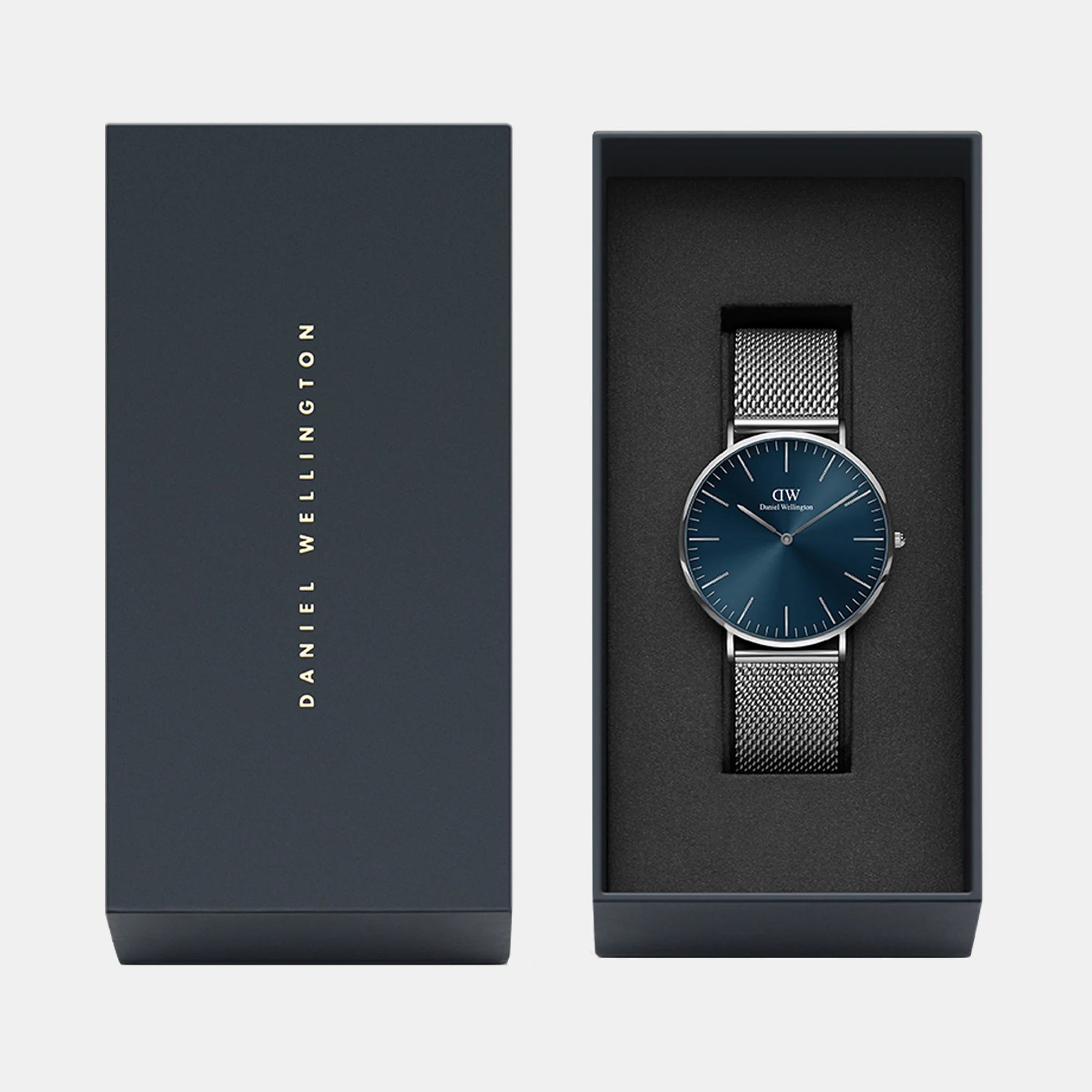 Classic Men Quartz Blue Dial Analog Stainless Steel Watch DW00100628K - Image 4