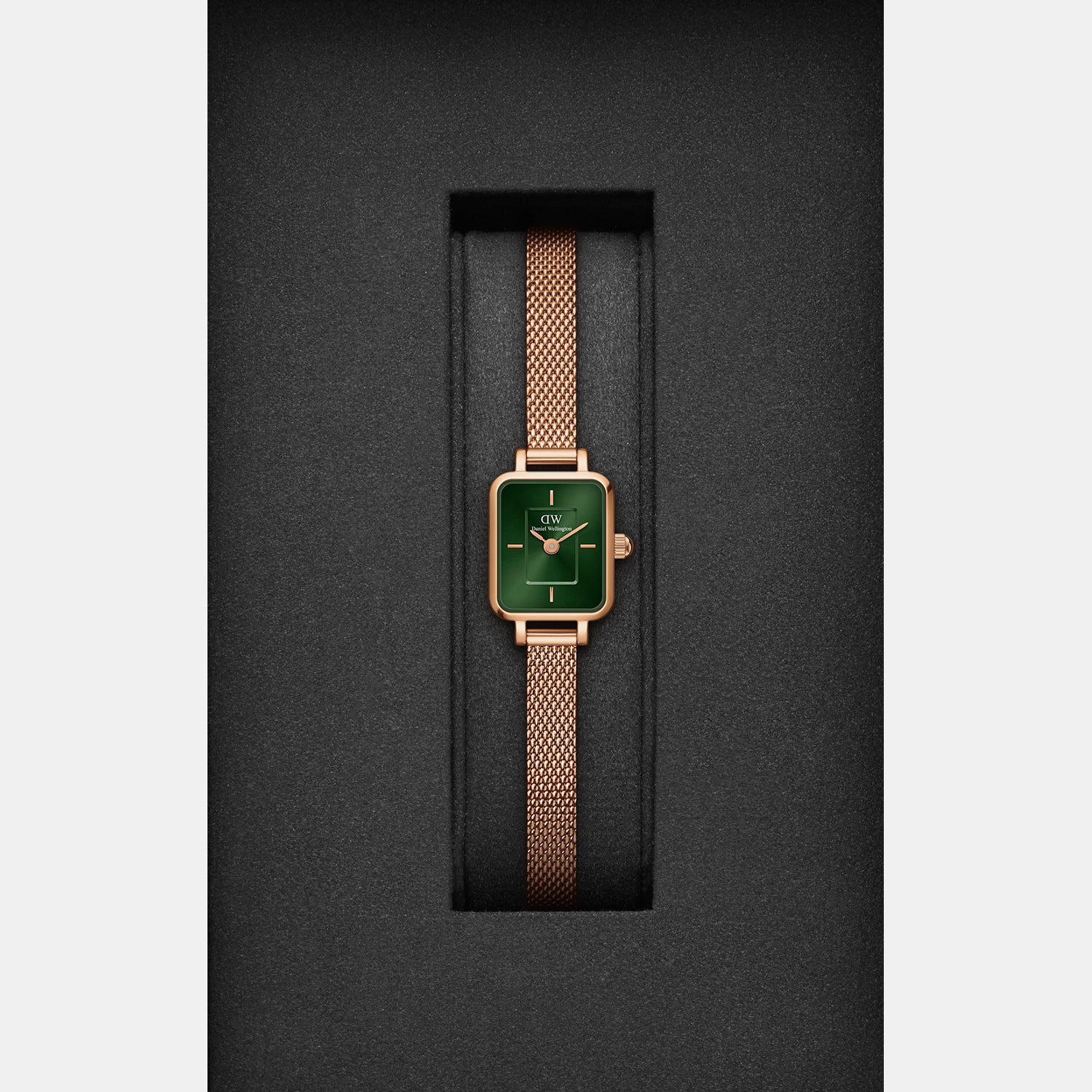 Quadro Women Quartz Green Dial Analog Mesh Watch DW00100648K - Image 3