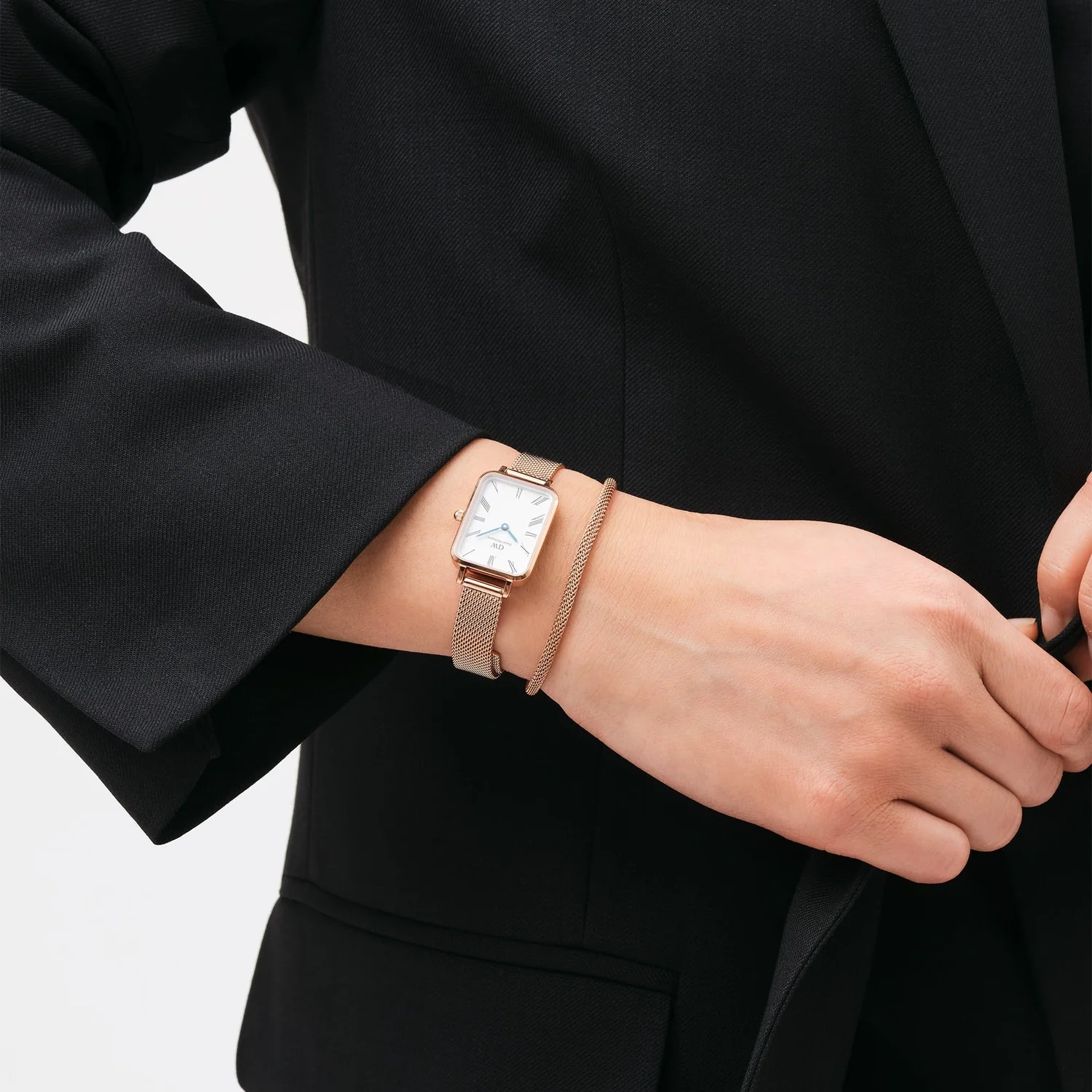 Quadro Women Quartz White Dial Analog Mesh Watch DW00100687K - Image 4