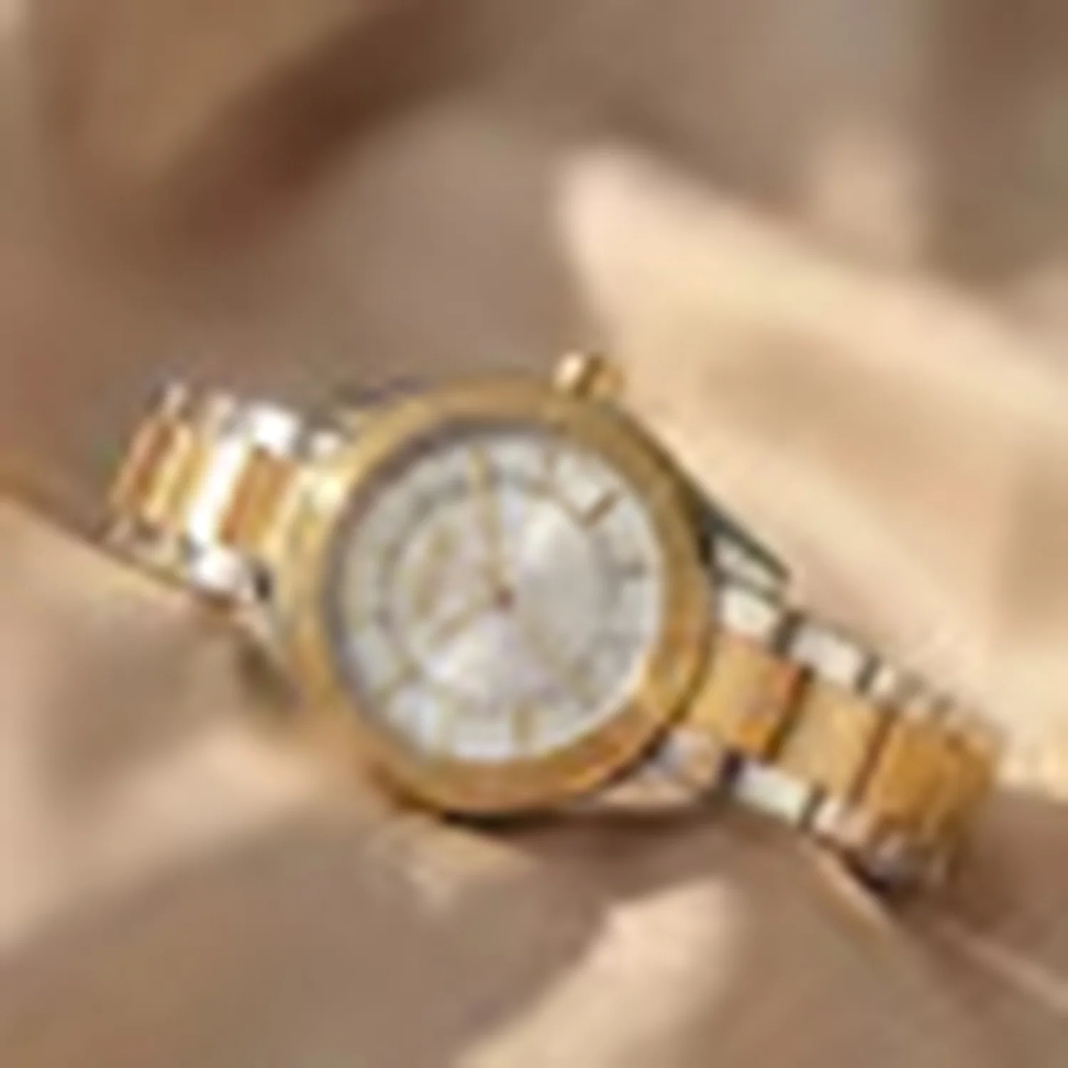 Chambers Sport Women Quartz Silver Dial Analog Stainless Steel Watch DK1L018M0055 - Image 5