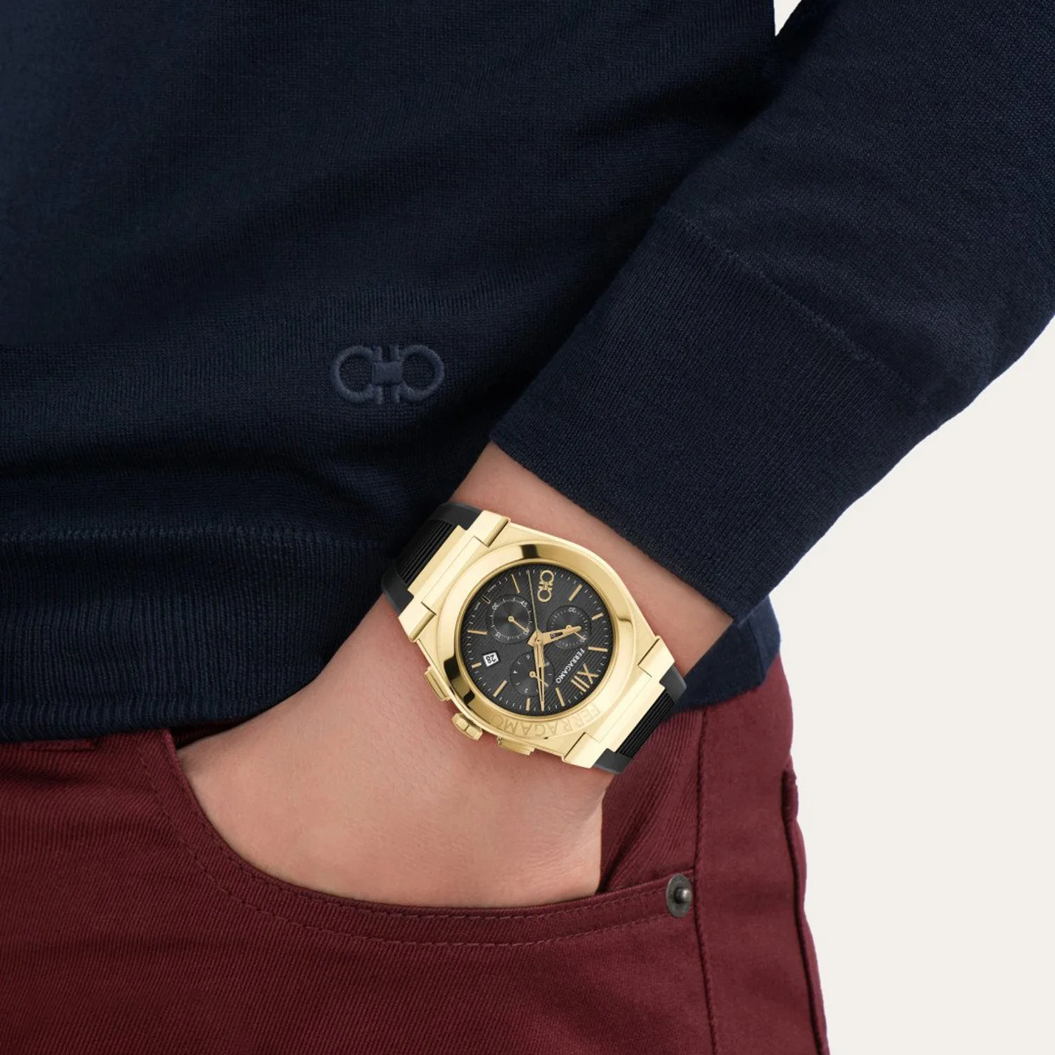 Mr-Vega Chrono Men Quartz Black Dial Chronograph Rubber Watch SFMR00824 - Image 2