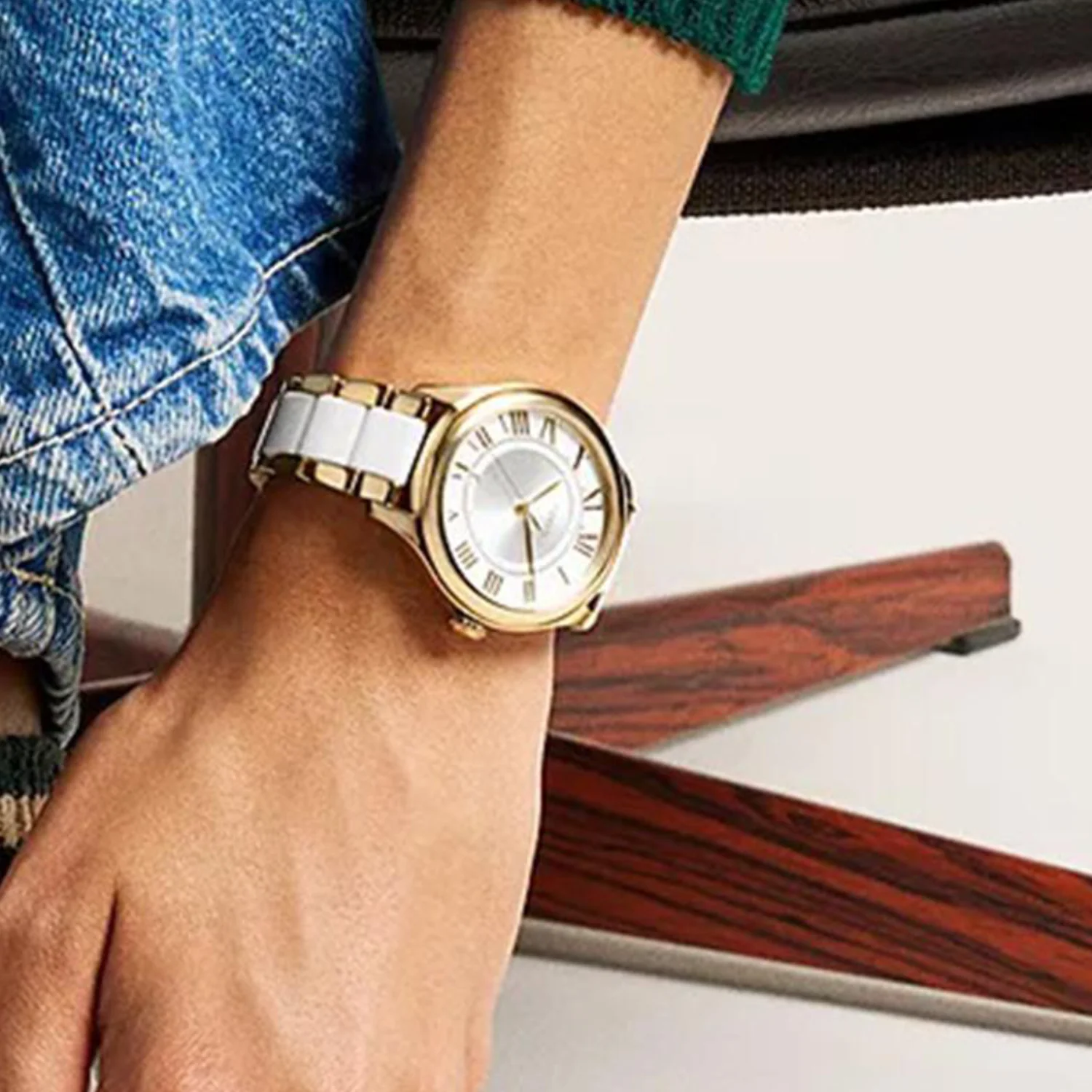 Gilmore Quartz Women White Dial Analog Ceramic Watch CE1131 - Image 5