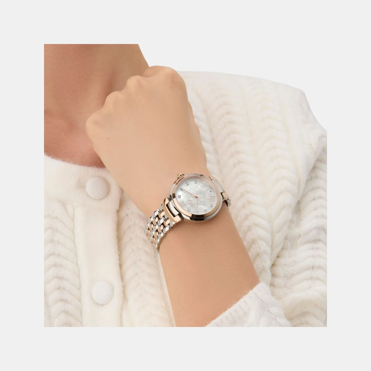 Gc Allure Women Quartz Mother Of Pearl Dial Analog Stainless Steel Watch Z64001L1 - Image 8