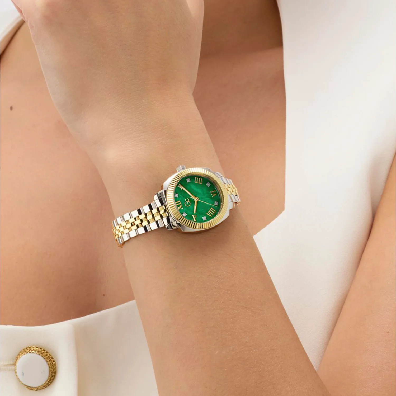Dress Women Quartz Green Dial Analog Stainless Steel Watch Z73003L9 - Image 7