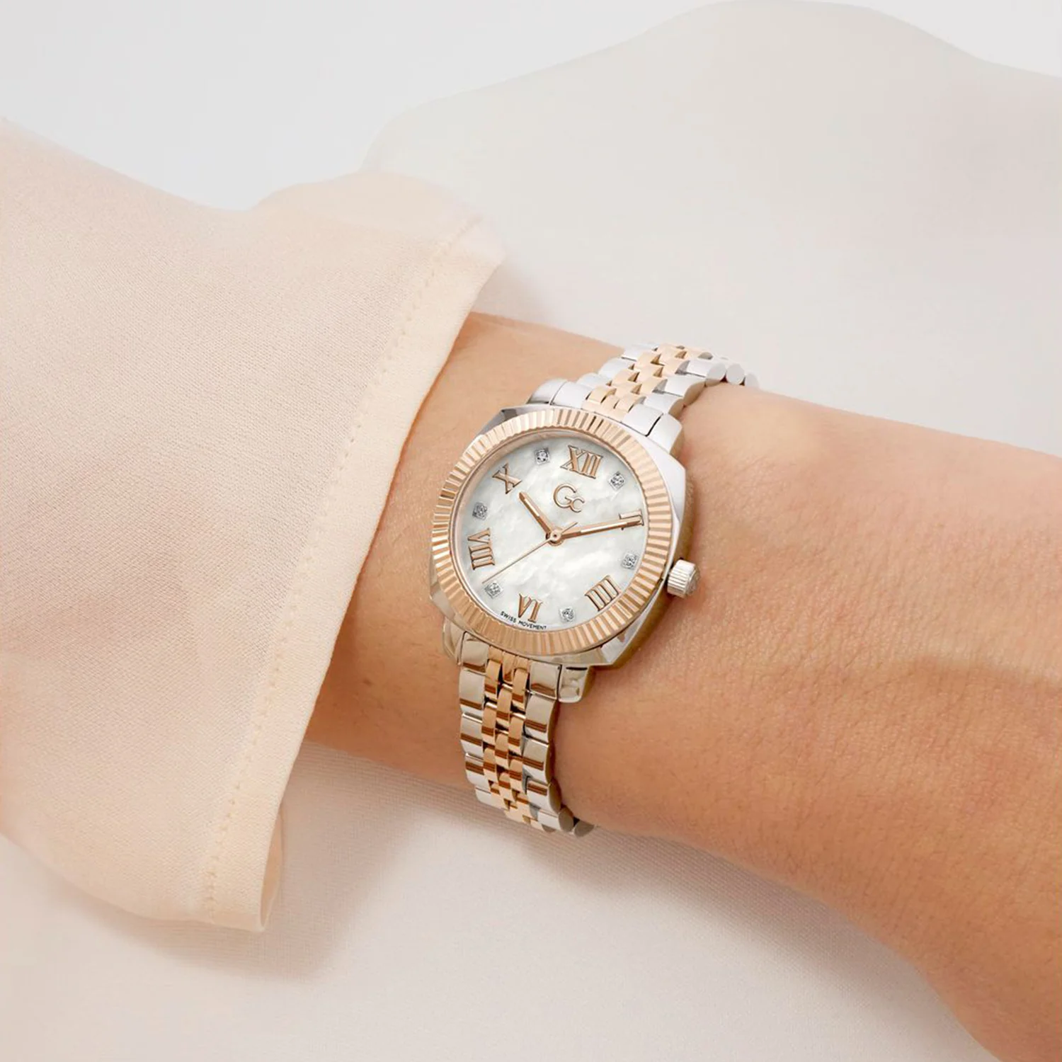 Dress Women Quartz White Dial Analog Stainless Steel Watch Z73002L1 - Image 5