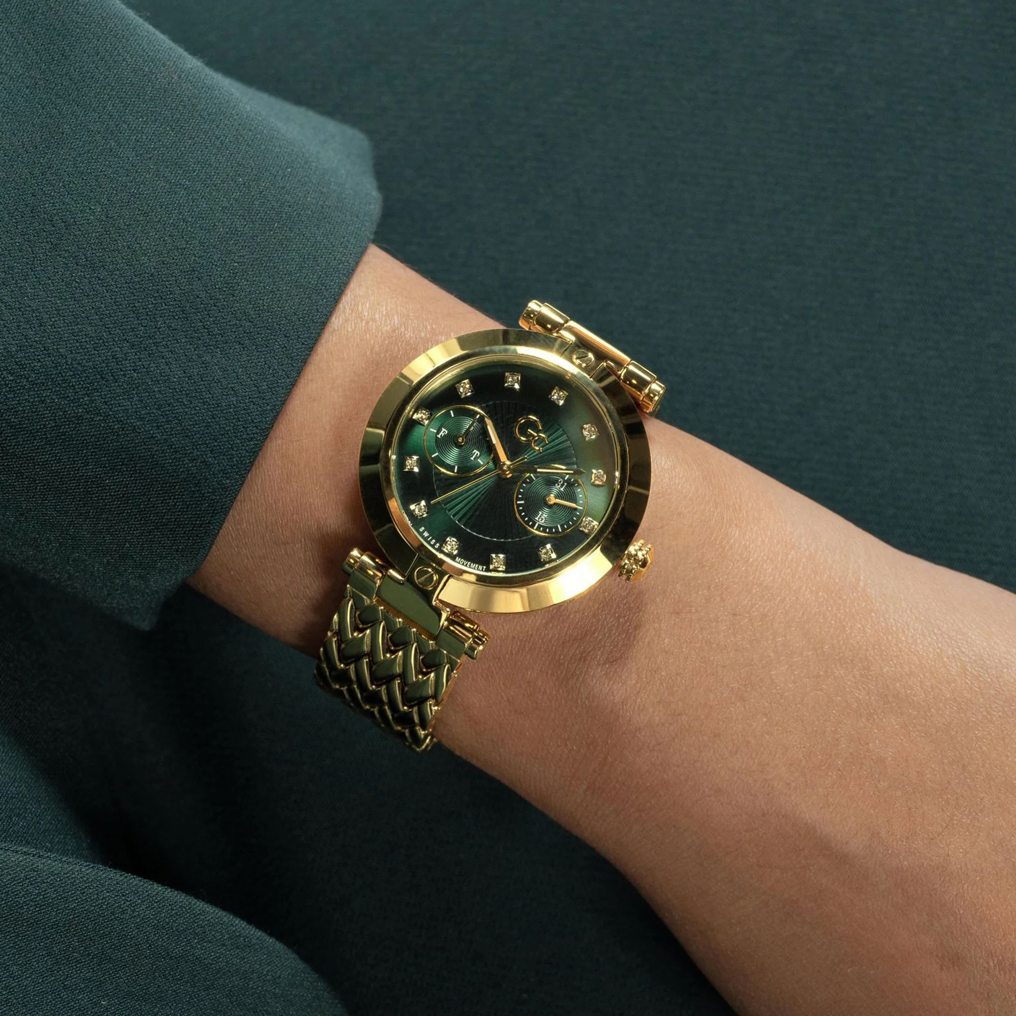 Vogue Large Women Quartz Green Dial Multi-Function Stainless Steel Watch Z21007L1MF - Image 8