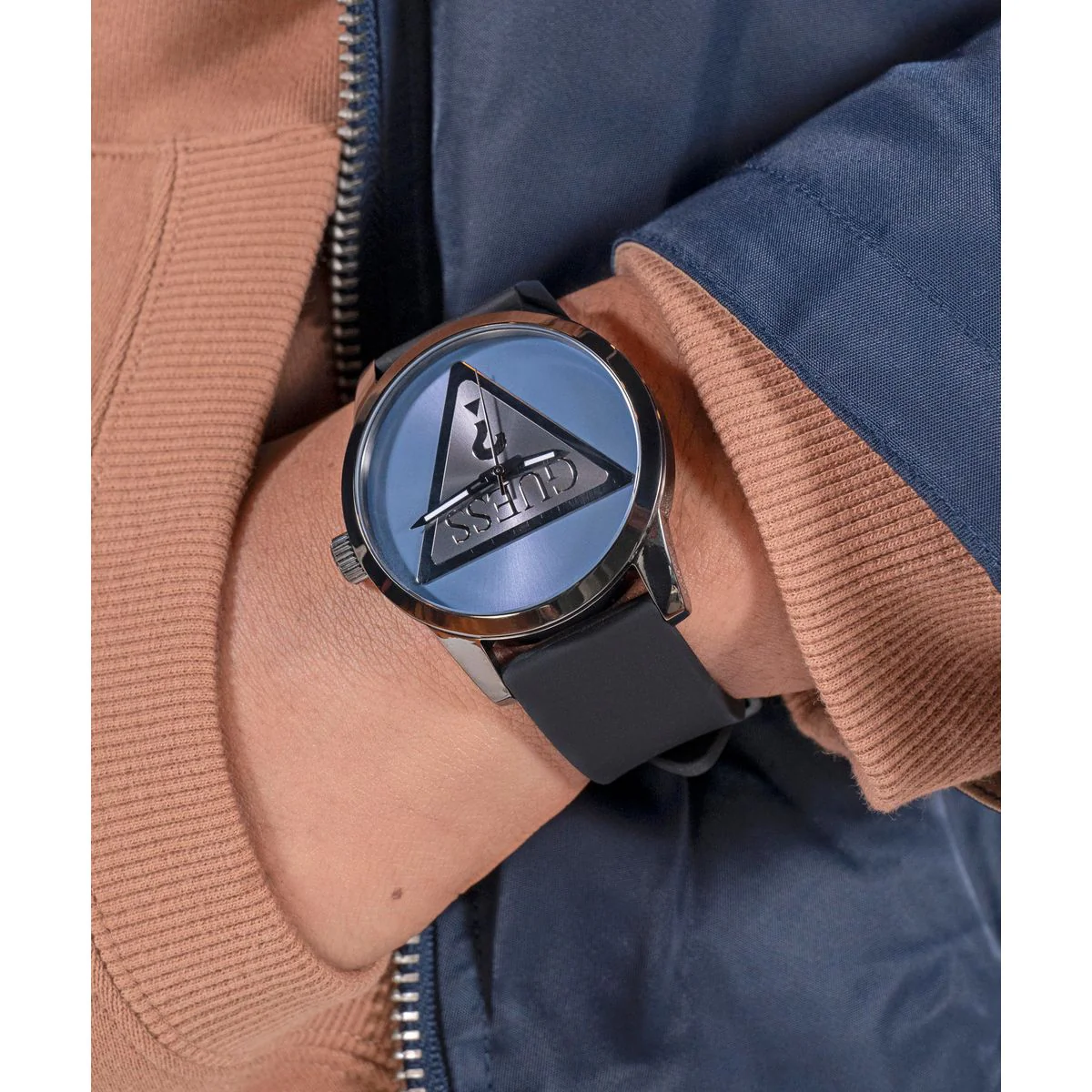 Badge Men Quartz Blue Dial Analog Leather Watch GW0781G5 - Image 7