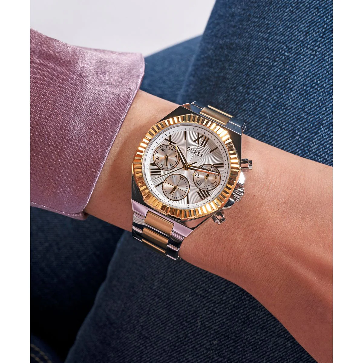 Equality Women Quartz Silver Dial Chronograph Stainless Steel Watch GW0769L3 - Image 8