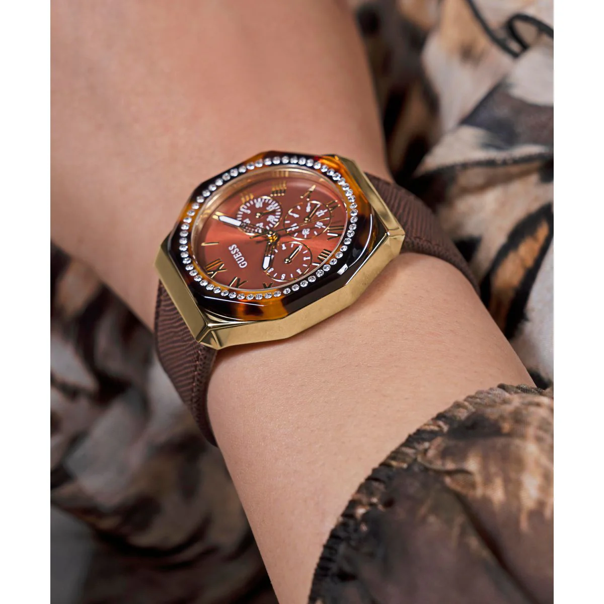Glaze Women Quartz Brown Dial Multi-Function Leather Watch GW0753L3 - Image 7