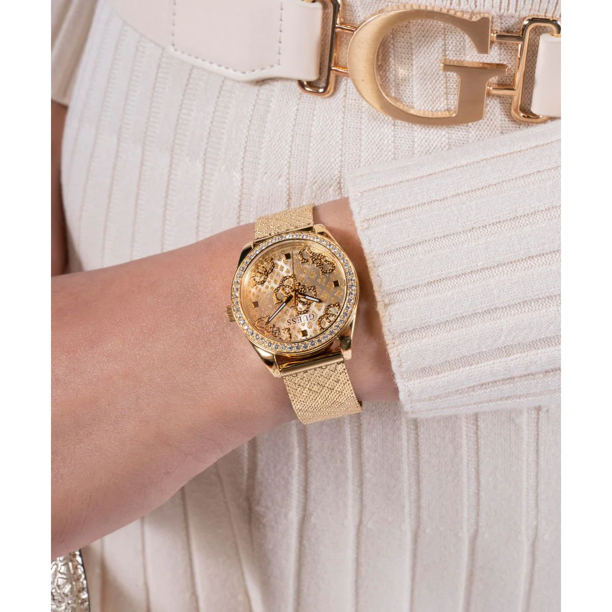 Guess Trend Women Quartz Champagne Dial Analog Mesh Watch GW0748L2 - Image 7