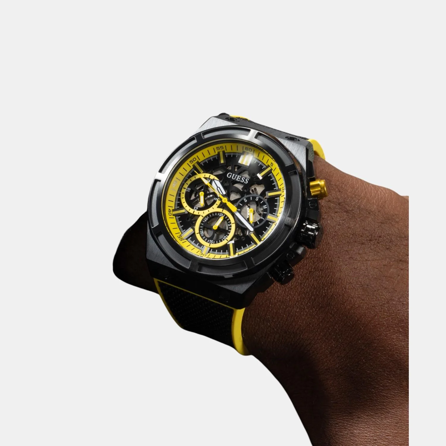 Sport Men Quartz Black Dial Multi-Function Silicone Watch GW0713G2 - Image 7