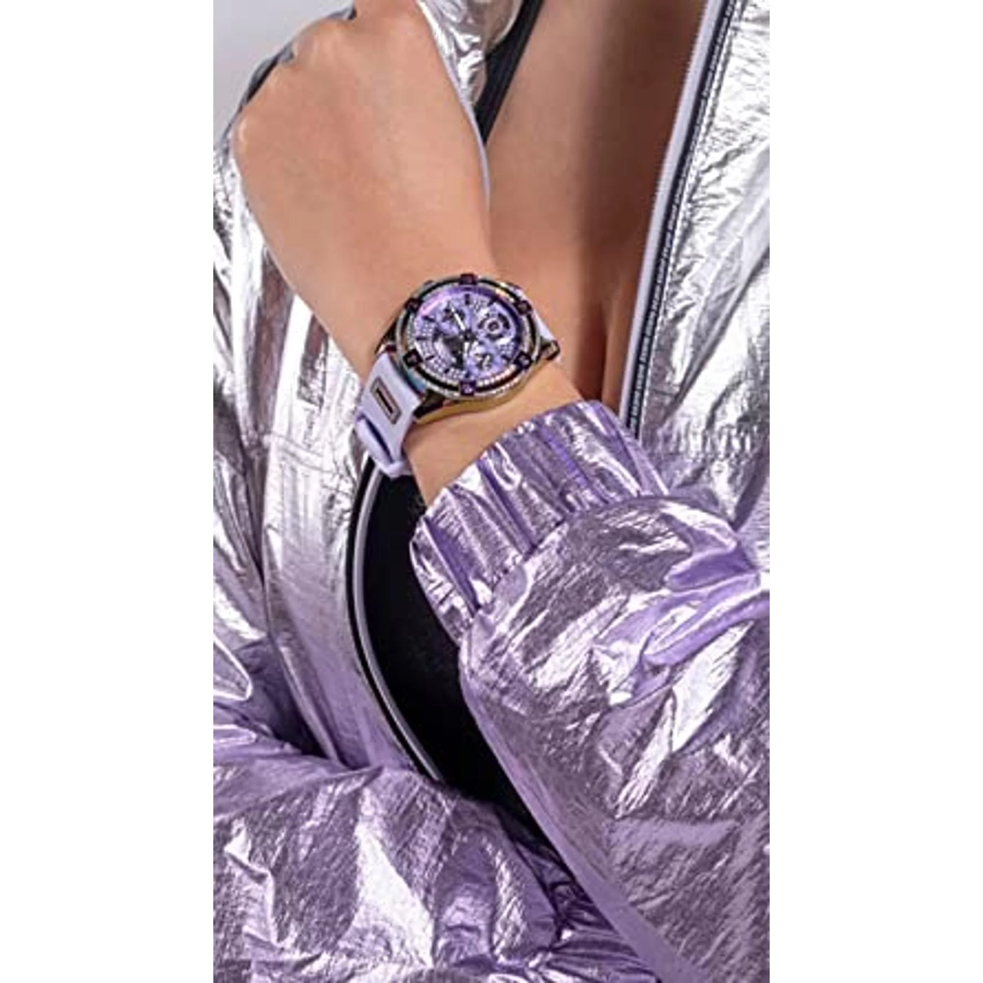 Women Quartz Purple Dial Chronograph Silicone Watch GW0536L4 - Image 5