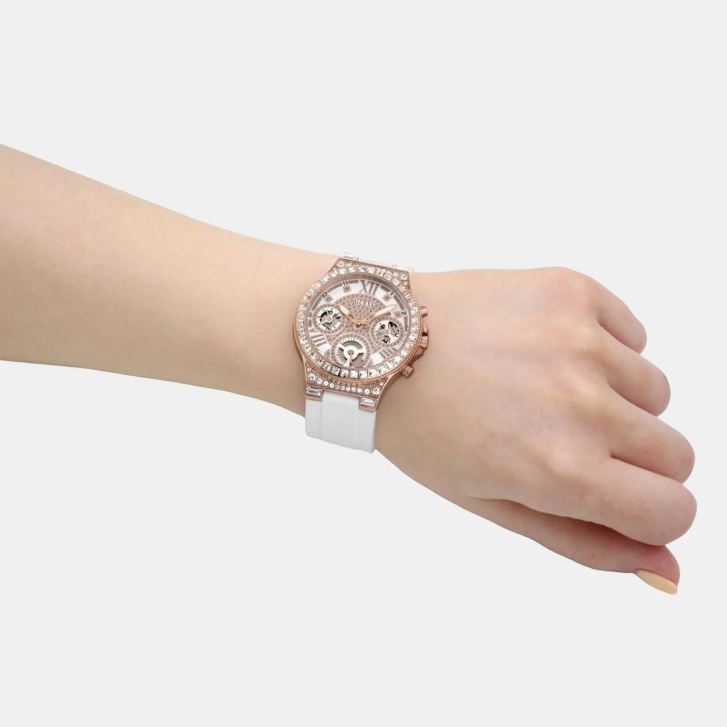Women Quartz White Dial Chronograph Silicone Watch GW0257L2 - Image 7