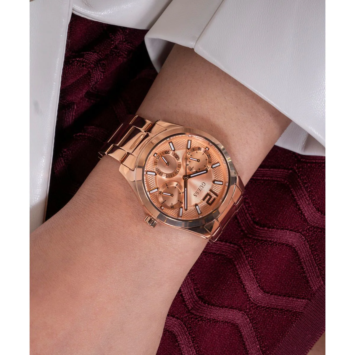 Zoe Women Quartz Rose Gold Dial Multi-Function Stainless Steel Watch GW0760L3 - Image 7