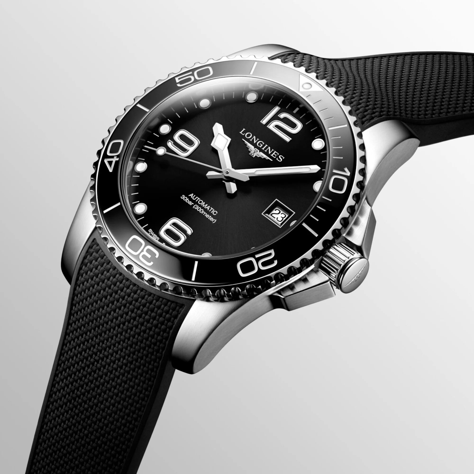 Men Automatic Black Dial Analog Rubber Watch L37814569 - Image 4