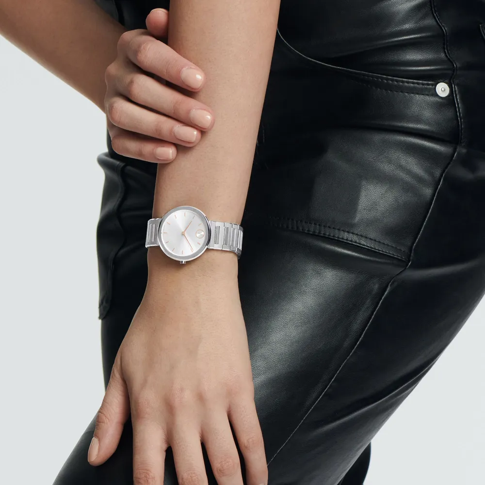 Bold Women Quartz Silver Dial Analog Stainless Steel Watch 3601090 - Image 4