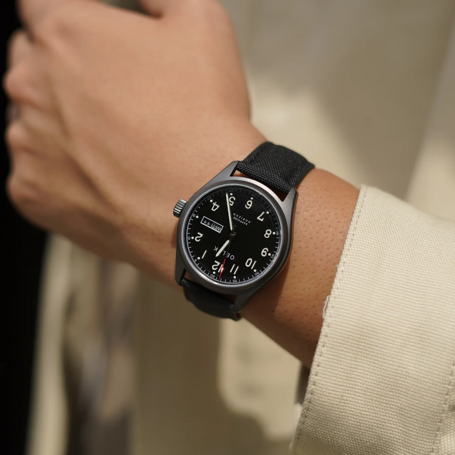 Horizon Men Quartz Black Dial Analog Fabric Watch - Image 3
