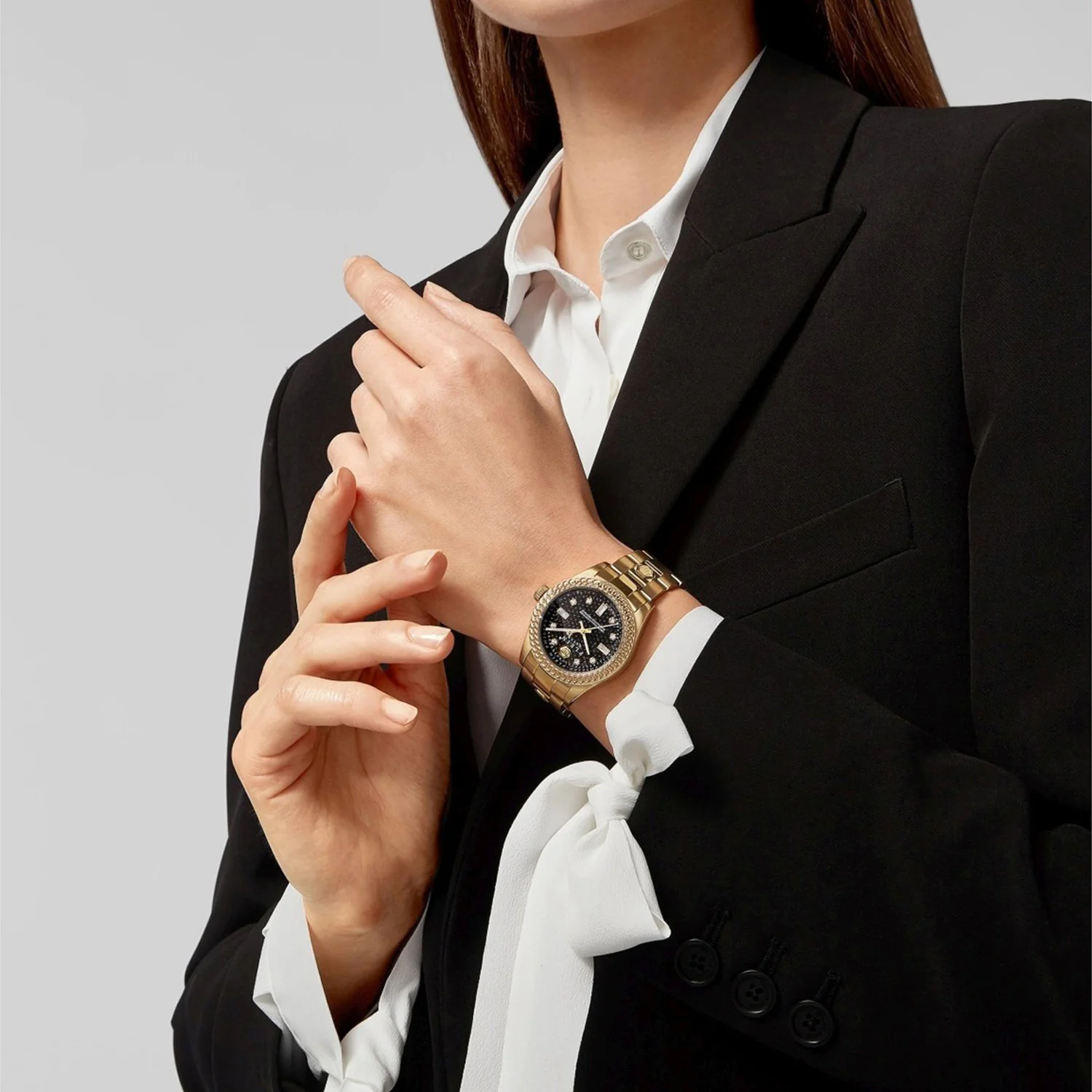 Queen Women Quartz Black Dial Analog Stainless Steel Watch PWDAA0621 - Image 4