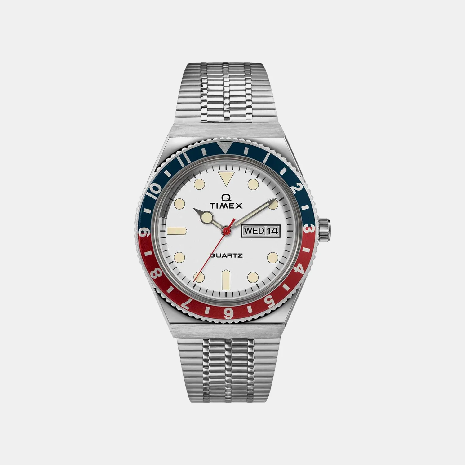 Q Timex Reissue Men Quartz White Dial Analog Stainless Steel Watch TW2U61200U9