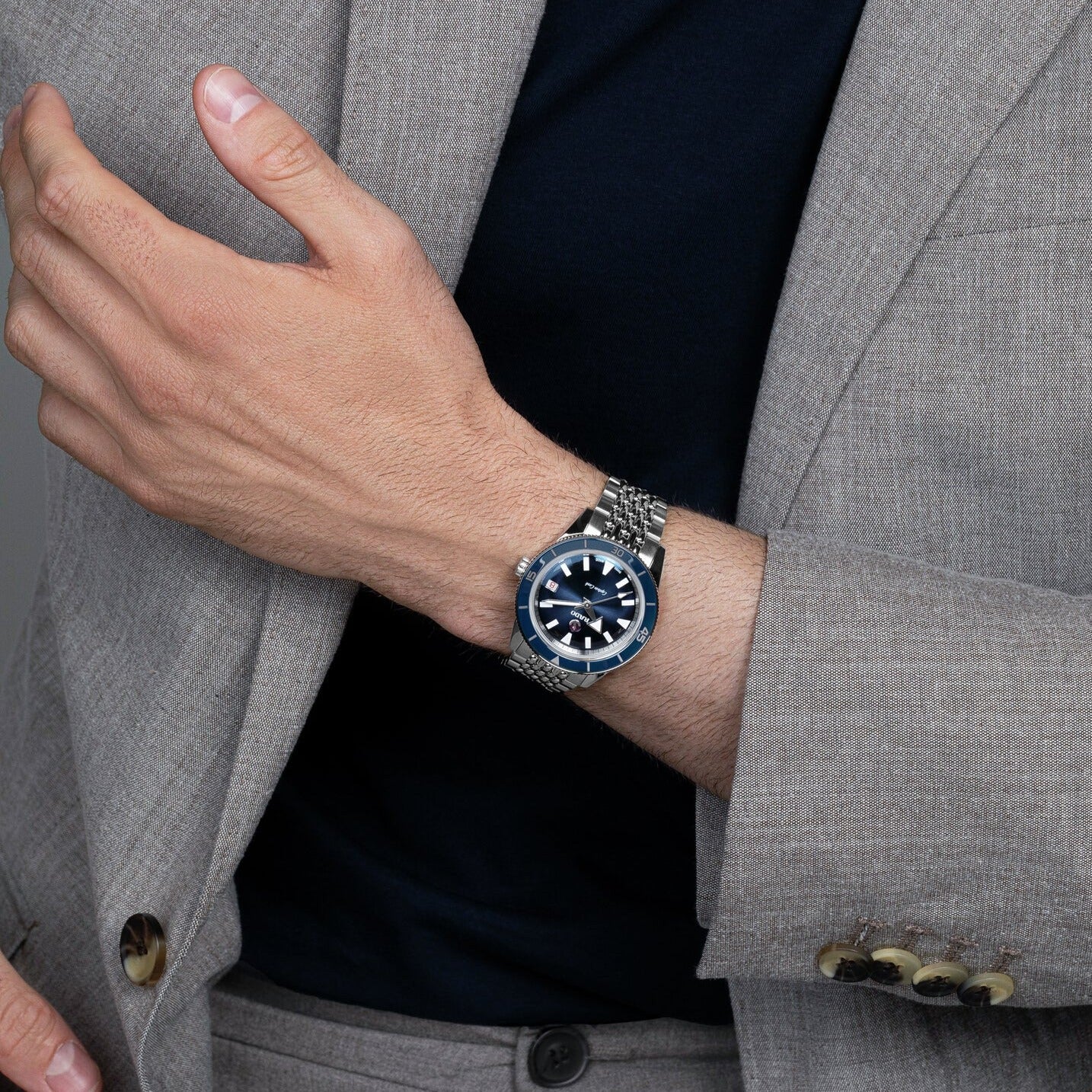Captain Cook Unisex Automatic Blue Dial Analog Stainless Steel Watch R32500203 - Image 4