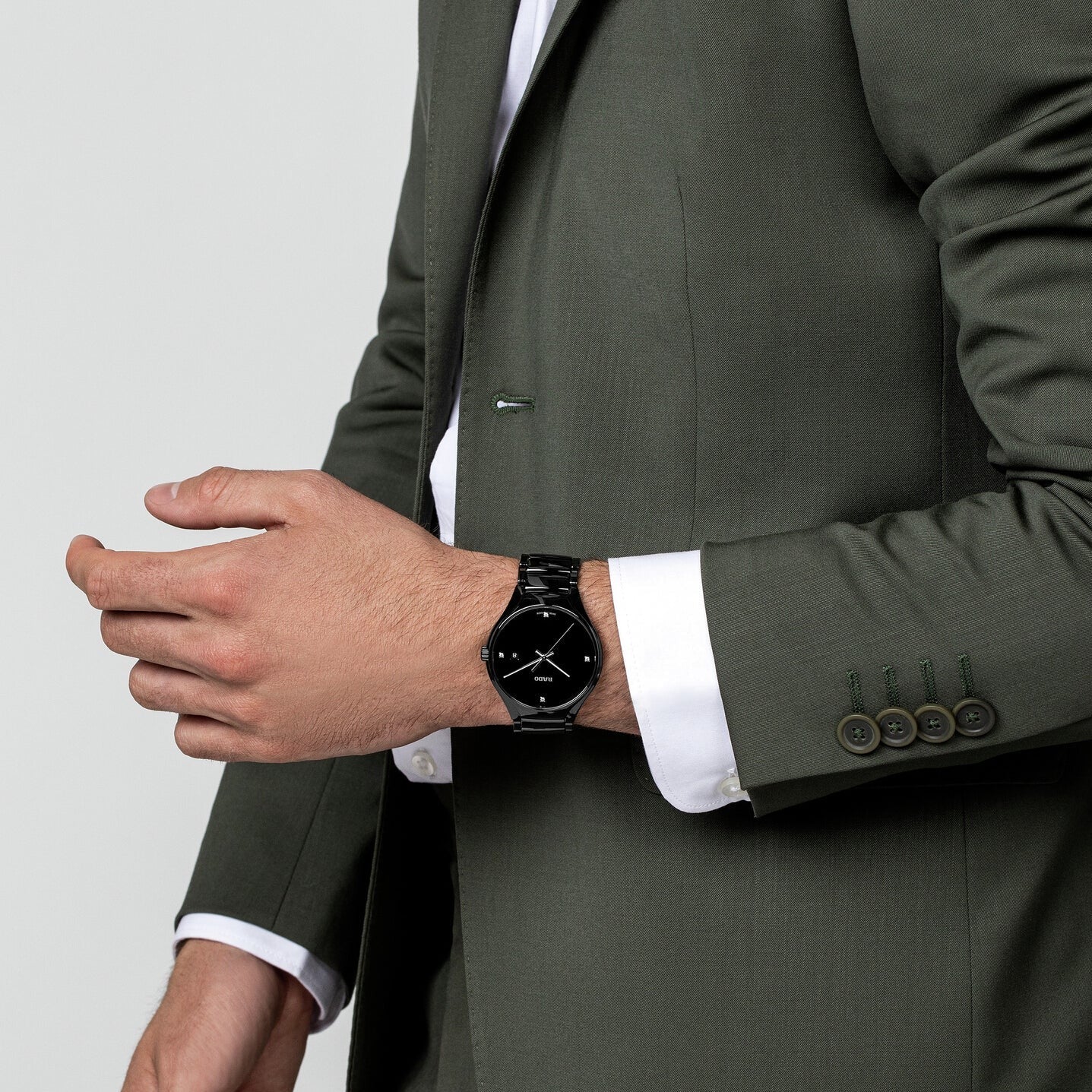 True Round Unisex Quartz Black Dial Analog Ceramic Watch R27238722 - Image 5