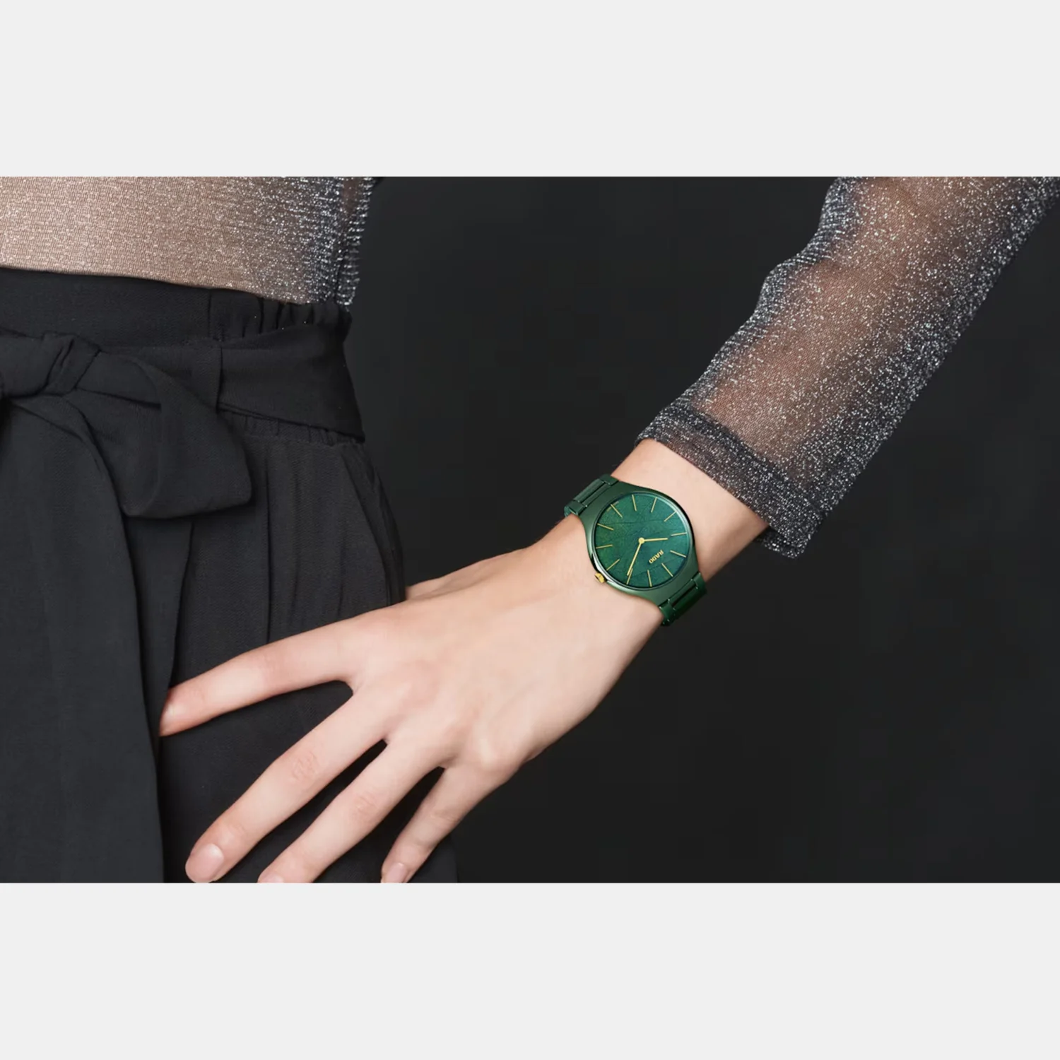 True Round Unisex Quartz Green Dial Analog Stainless Steel Watch R27006912 - Image 2