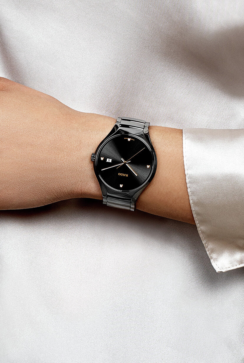 True Round Unisex Quartz Grey Dial Analog Ceramic Watch R27239712 - Image 9
