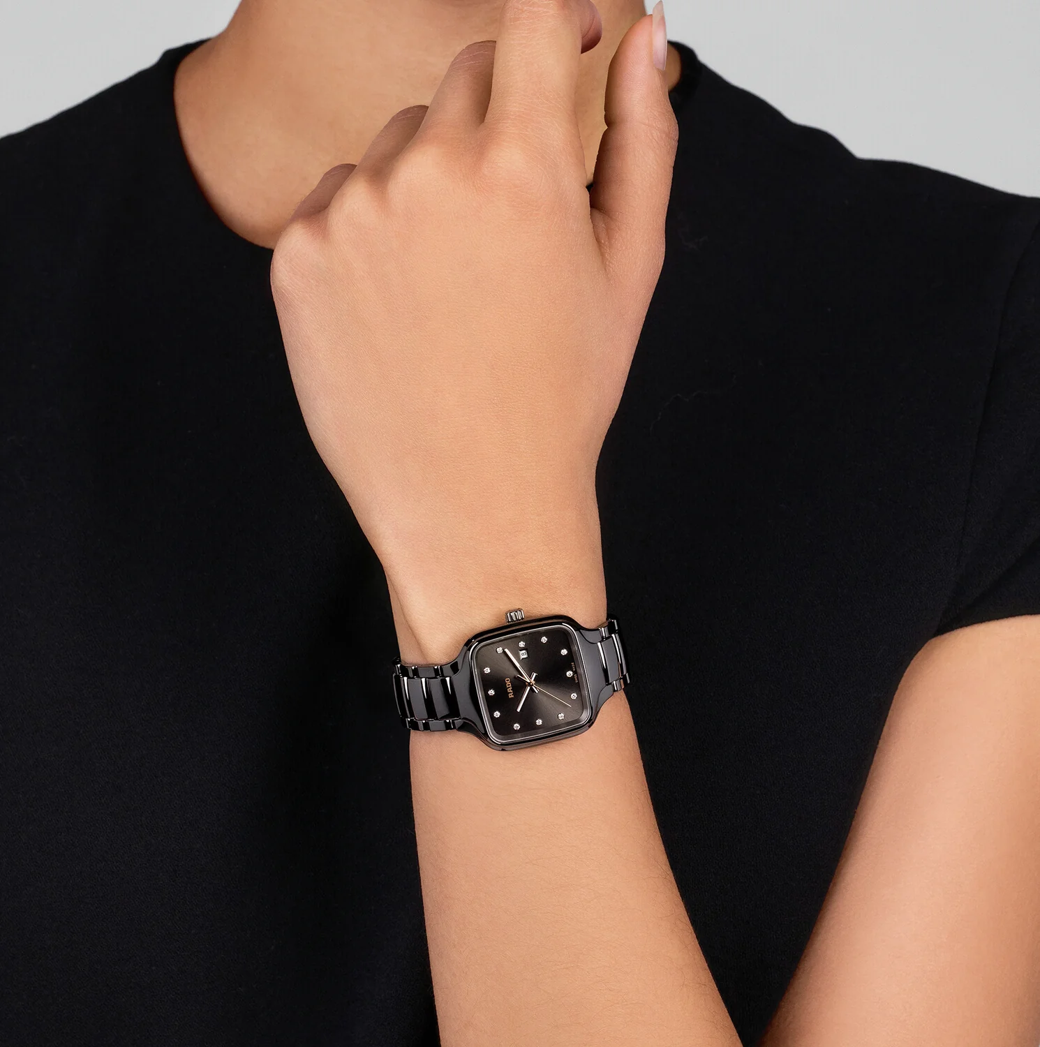 True Square Women Quartz Grey Dial Analog Titanium Watch R27079702 - Image 6