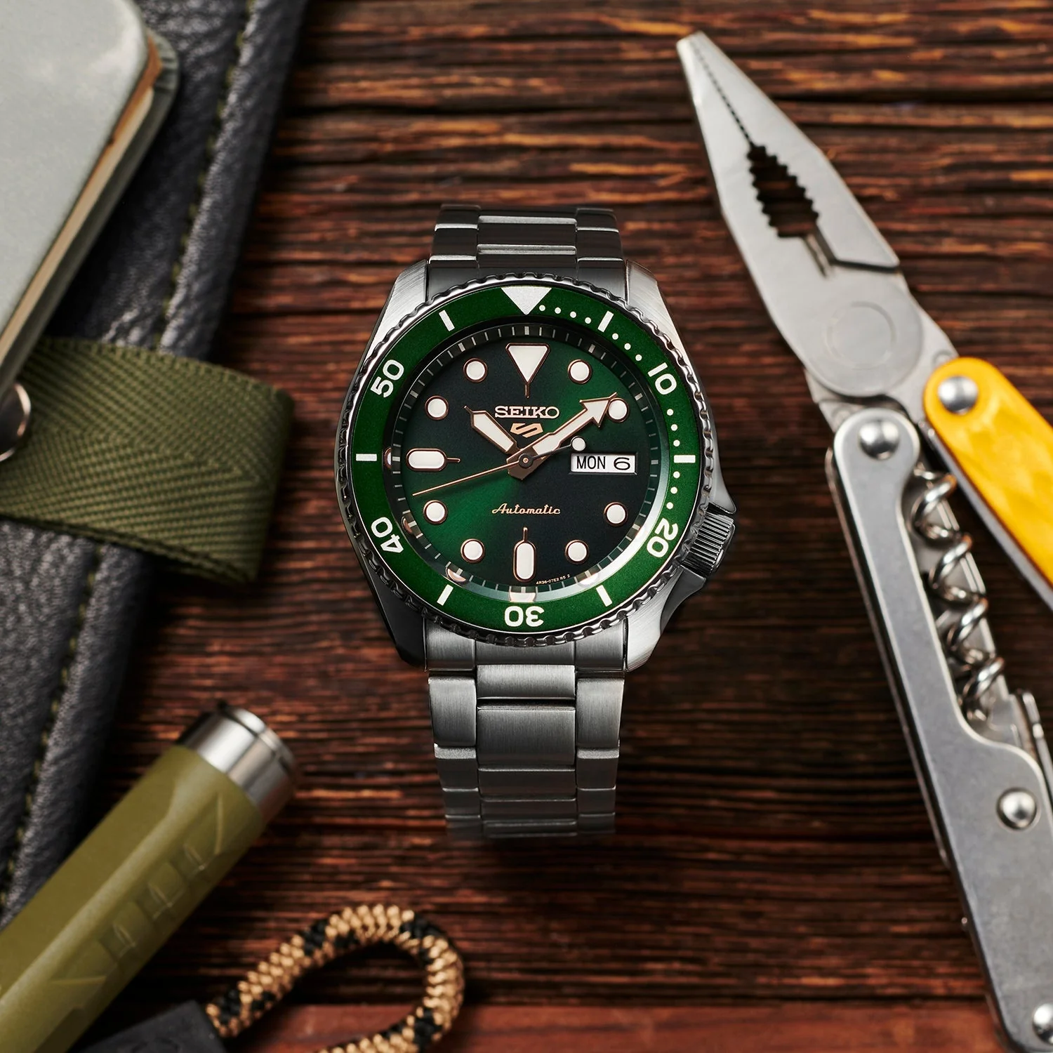 5 Sports Men Automatic Green Dial Analog Stainless Steel Watch SRPD63K1 - Image 2
