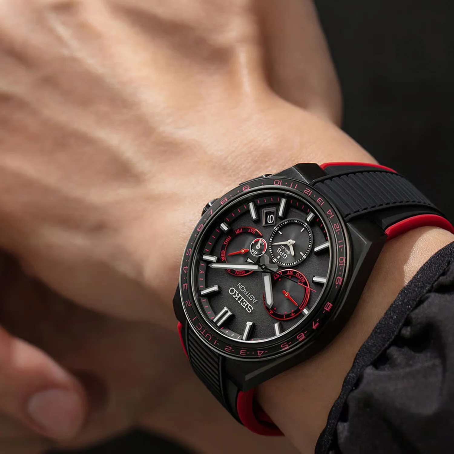 Astron Men 'Redshift' GPS Solar 5X Dual-Time Chronograph Limited Edition Watch SSH137J1 - Image 9
