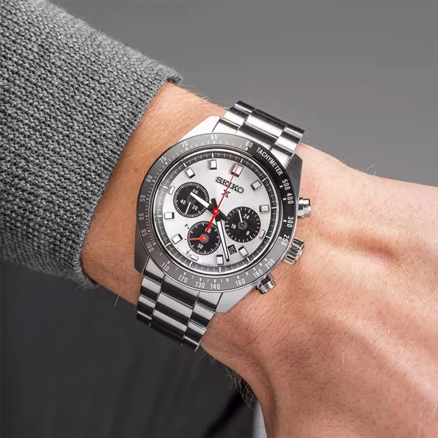 Prospex Men Solar White Dial Chronograph Stainless Steel Watch SSC911P1 - Image 7