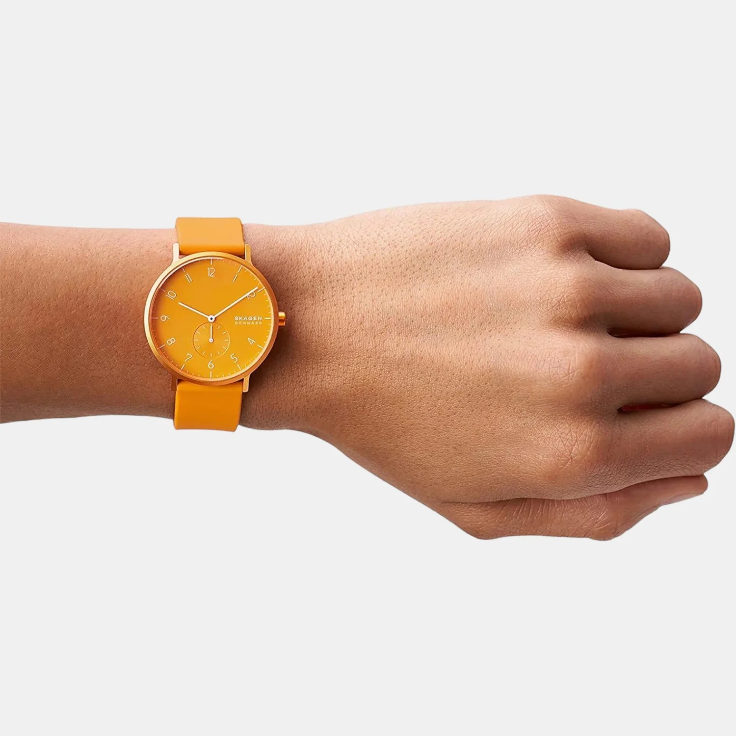Unisex Quartz Yellow Dial Analog Silicone Watch SKW6510 - Image 4