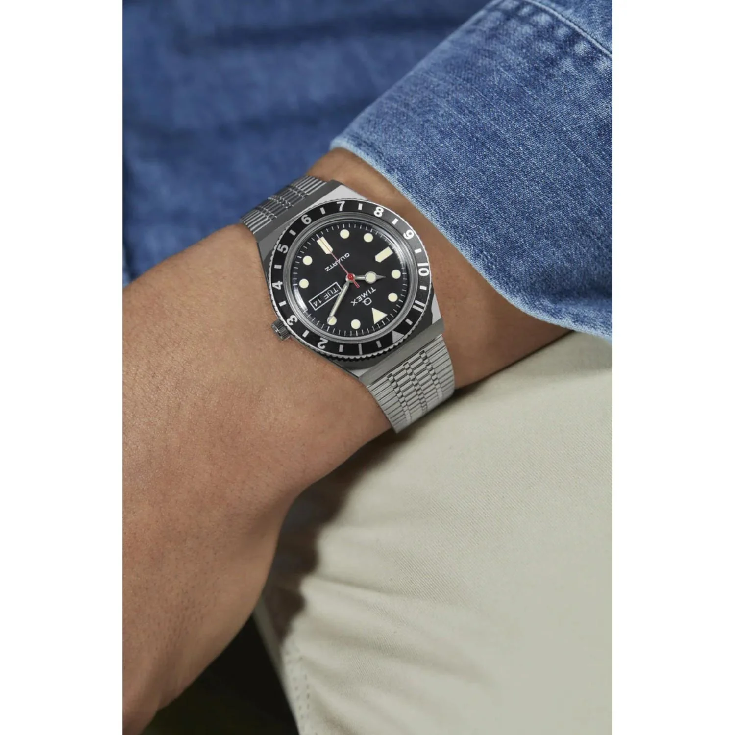 Men Quartz Black Dial Analog Stainless Steel Watch TW2U61800U9 - Image 2