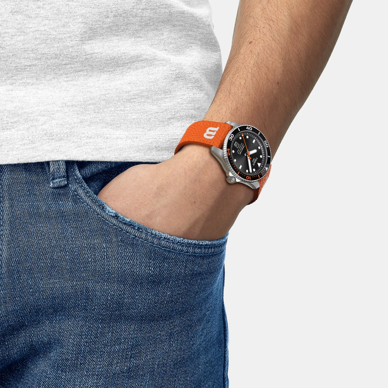 Seastar Wilson WNBA Men Automatic Black Dial Analog Leather Watch T1208071705100 - Image 6