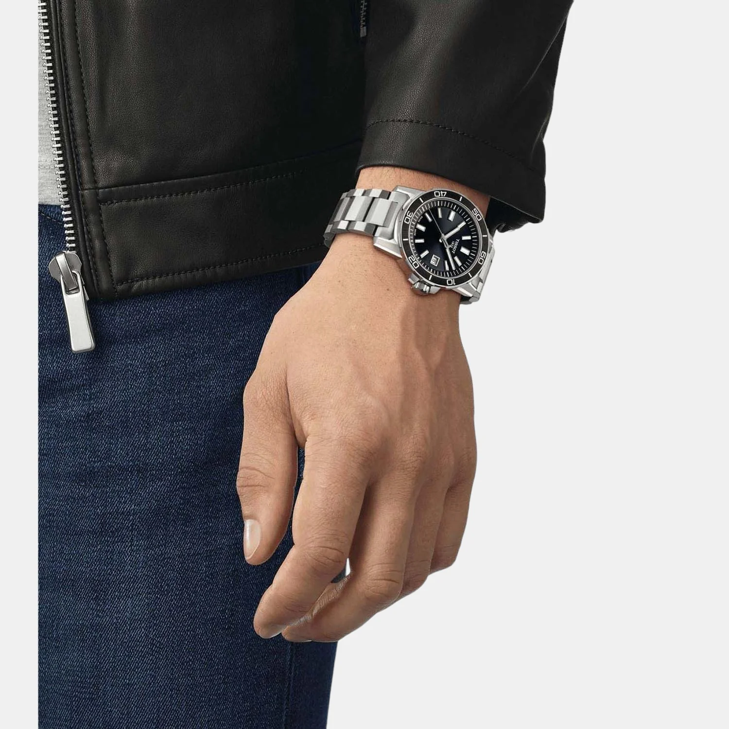 Sport Men Quartz Black Dial Analog Stainless Steel Watch T1256101105100 - Image 4